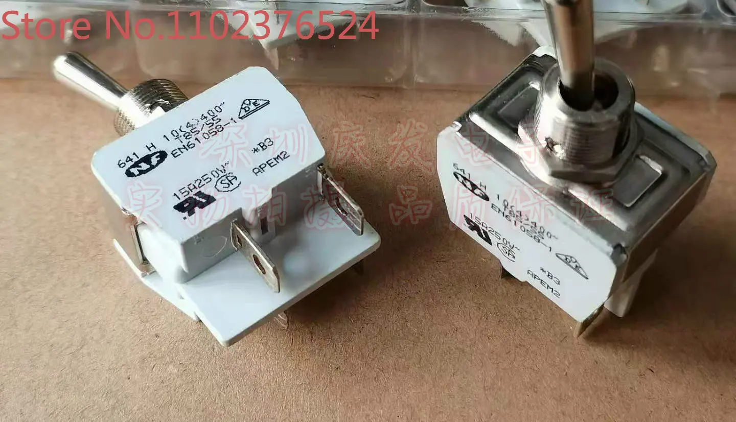 EN61058-1 Large Button Switch Rocker Arm Toggles Left and Right 4-Pin 2-Gear Volume 30 * 22