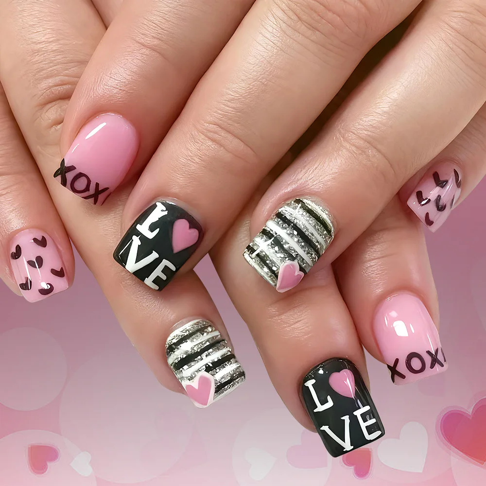 24pcs Y2K Fake Nails with Lovely Black Heart Designs Reusable French False Nails Full Cover Short Press On Nails for y2k Girls