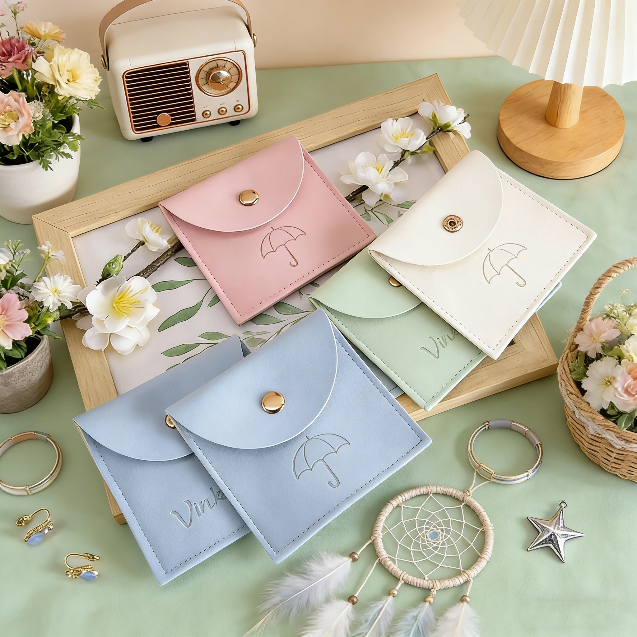 

50 шт. кожаных мешочков из ПУ для украшений: для ожерелий, колец, браслетов, полукруглые, на кнопке, подарочная упаковка, с возможностью нанесения логотипа