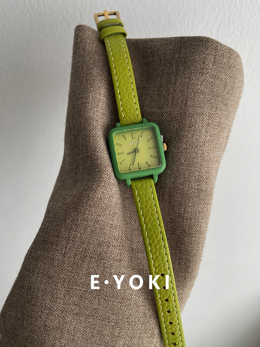 Elegantladiesapple green leather smallsquare watch cute casual female style student leather belt quartz watch female ladies gift