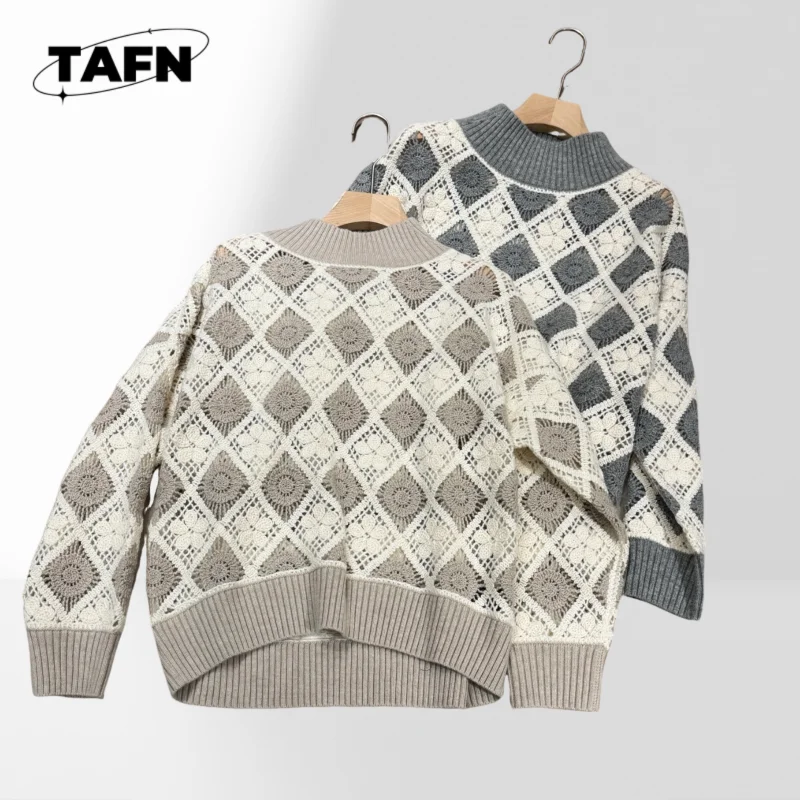 

100% Cashmere Chic Cashmere Sweater for Women Elegant and Soft for Layering in Winter Elegant Knit Cardigan Soft and Cozy AK0735