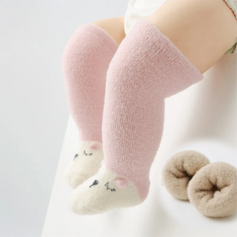 Winter warm newborn baby socks and velvet padded baby warm mink velvet knee socks stockings。