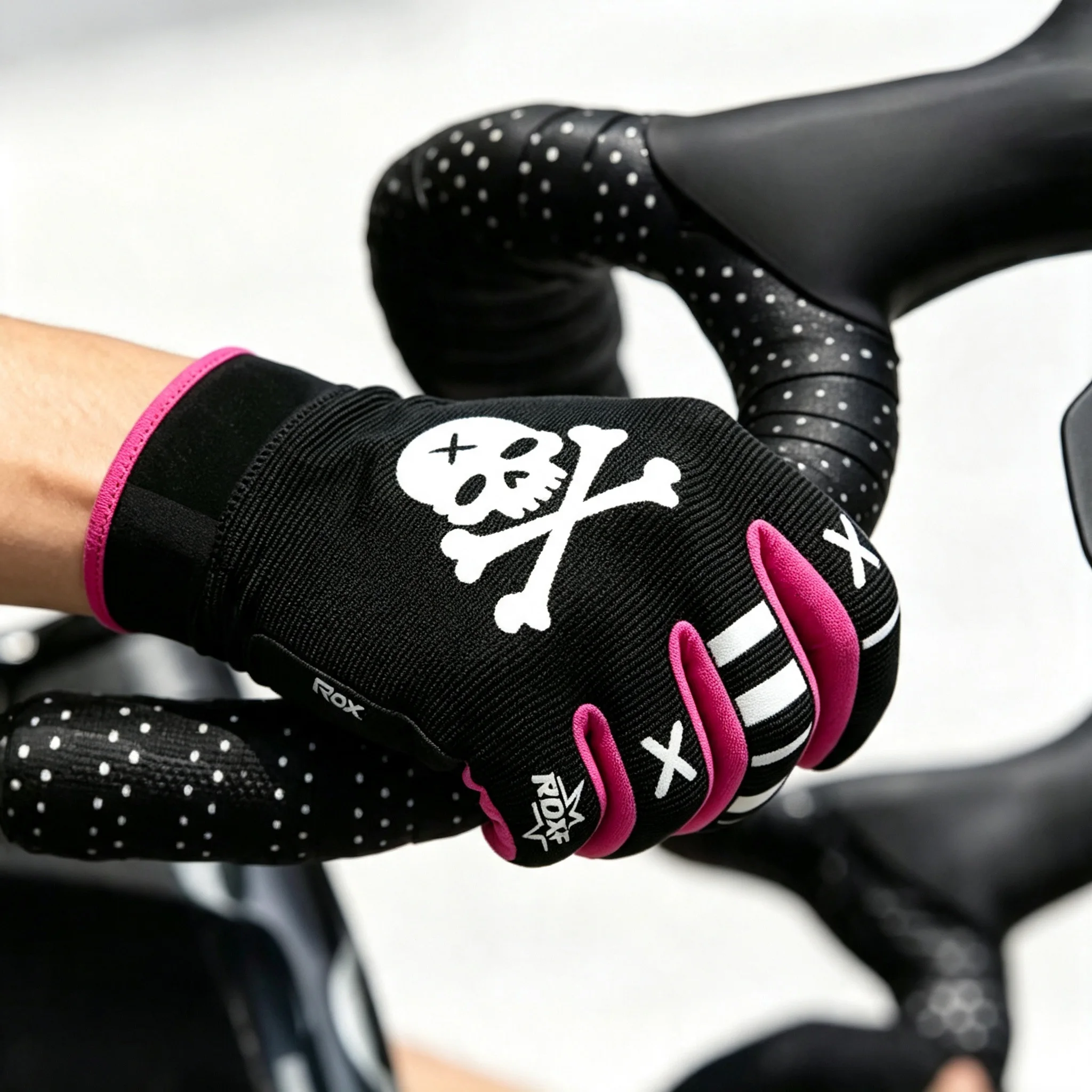 Outdoor Full‑Finger Riding Cycling Gloves Sensitive Touch Screen Breathable Adjustable Strap For Equestrian Motocross Baseball