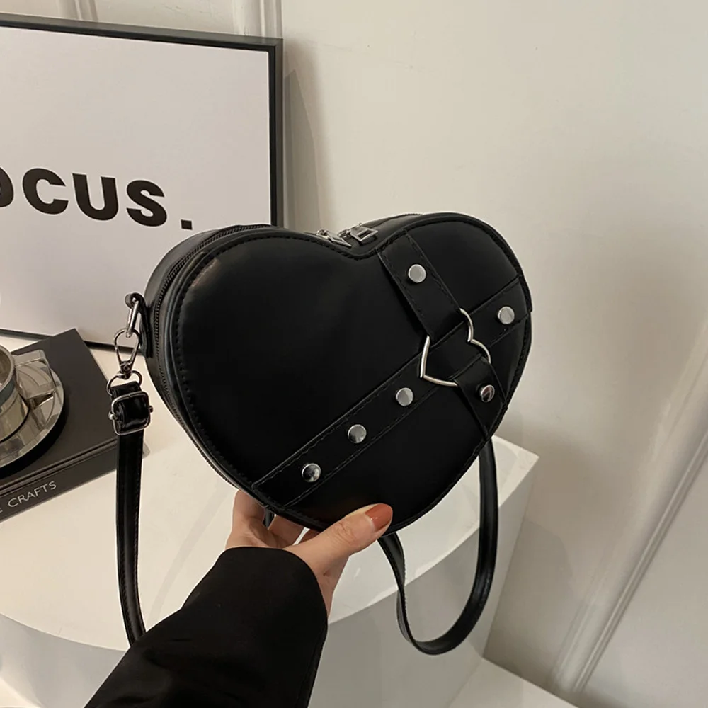 حقيبة صغيرة عصرية على شكل قلب للنساء 2025 حقيبة كروس غير رسمية ذات اتجاه جديد، حقيبة كتف لطيفة وشخصية #6