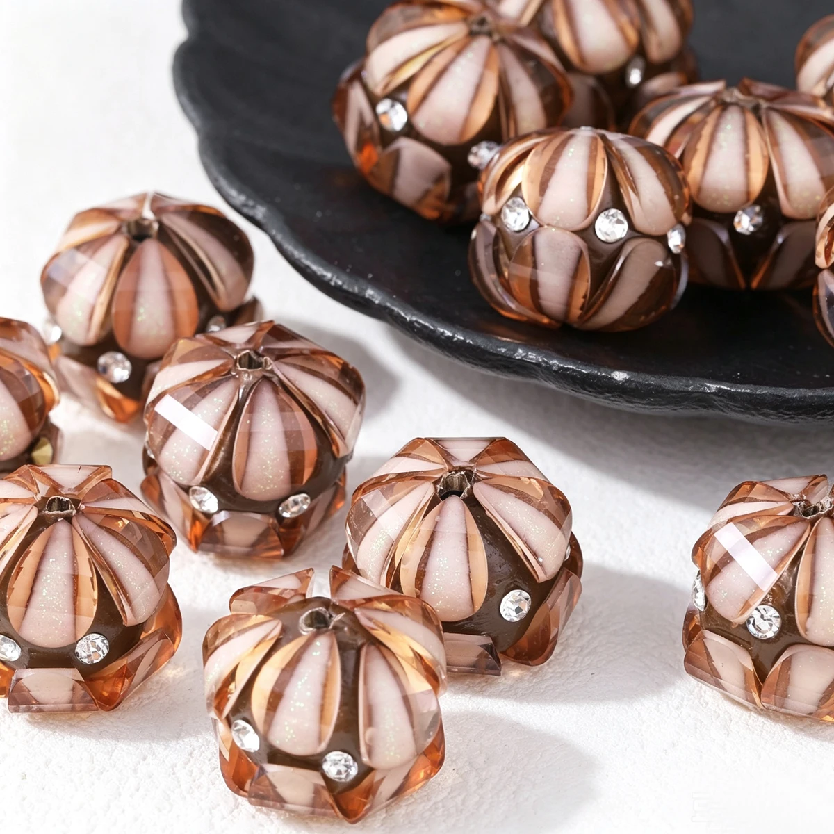 2/4/6Pcs 16x17mm Brown Petals Faceted Acrylic Beads for Making DIY Bracelets Necklaces Keychains Various Jewelry Accessories