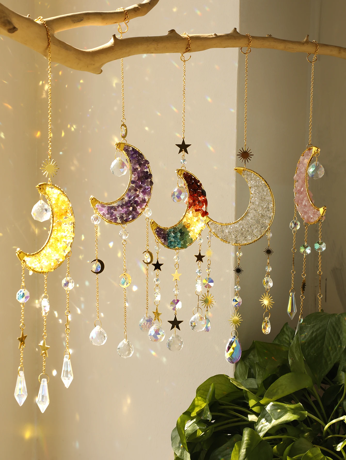 Moon Star Crystal Suncatcher Hanging Decoration Rainbow Maker Natural Stone Light Catcher for Window Outdoor Room Ornament Gift