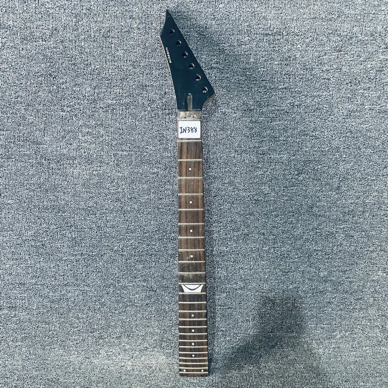 IN388 Right Hand 6 Strings Electric Guitar Guitar Reversed Headstock Floyd Rose Model 24 Frets Rosewood Fingerboard Damages