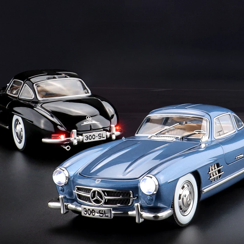 Coche de aleación Vintage Mercedes Benz 300SL 1:24, modelo con sonido y luz, juguete coleccionable para niños, regalo de cumpleaños