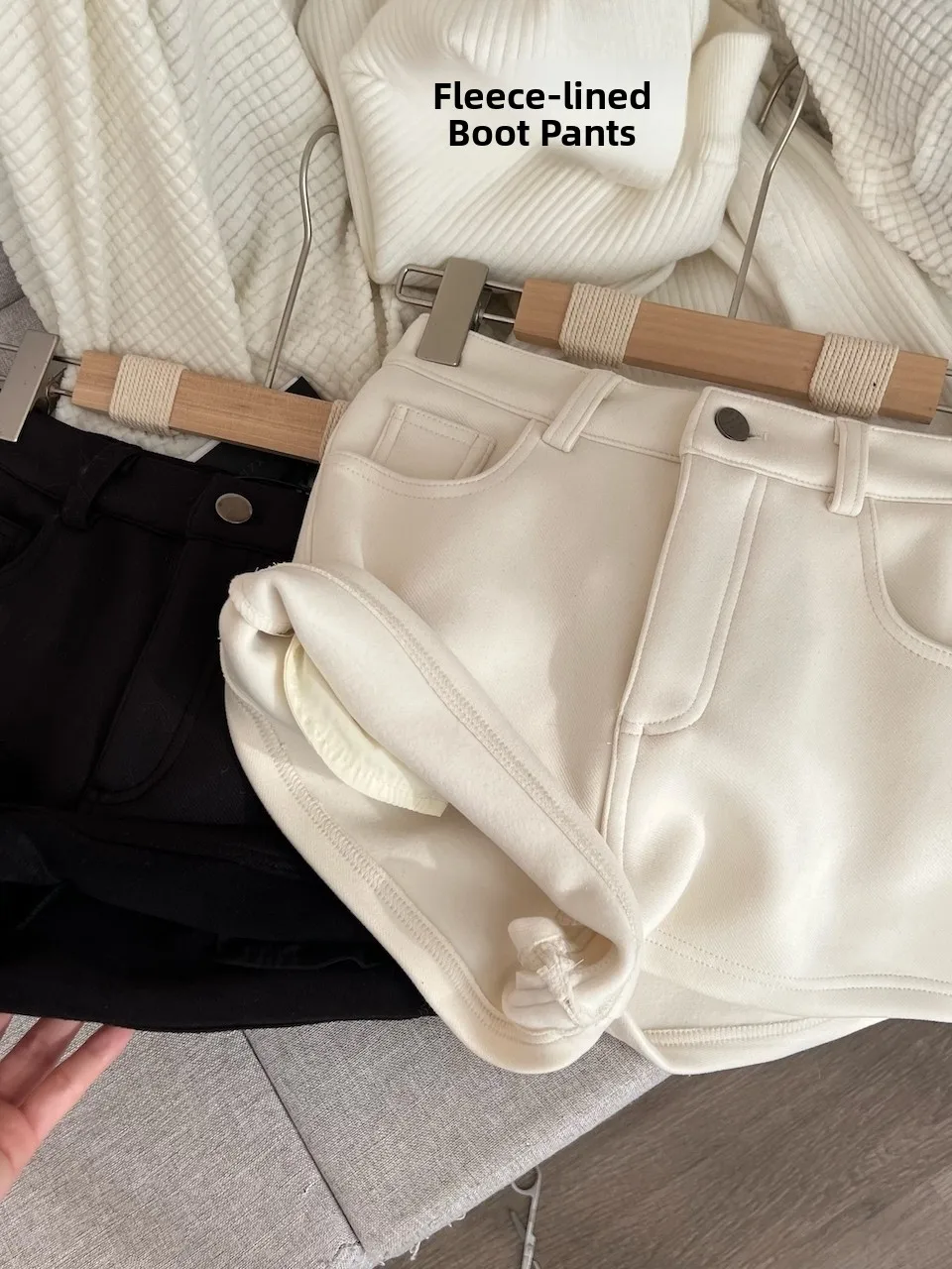 

High Waist Fleece Lined Slim Fit Casual Shorts Women's Stylish Versatile Bootcut Pants High Elasticity Comfortable Cotton Blend