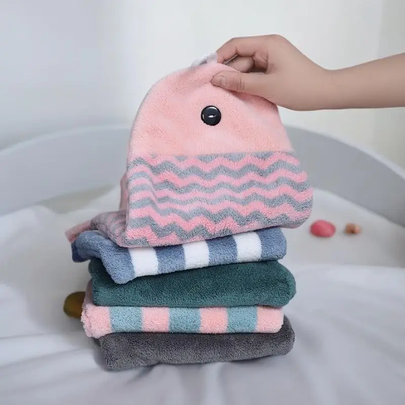 1/3 Stück Weiche und Saugfähige Korallenfleece-Handtücher mit Aufhängedesign, Niedliche Fischförmige Handtücher mit Streifenmustern für das Badezimmer – Detail 4