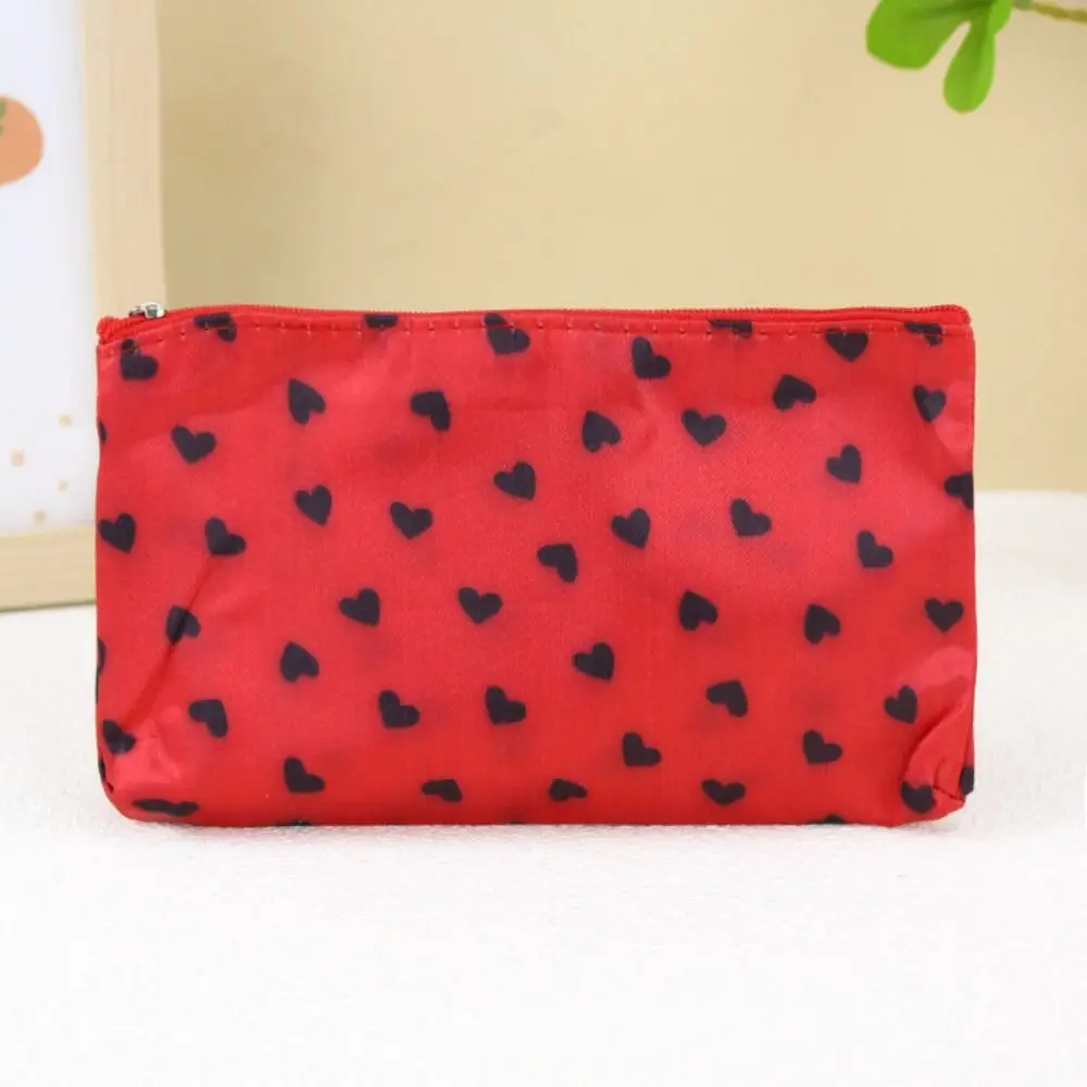 Heart Pattern Makeup Bag Fashion Design Large-Capacity Zippered Toiletry Storage Bag Multi-Functional Professional