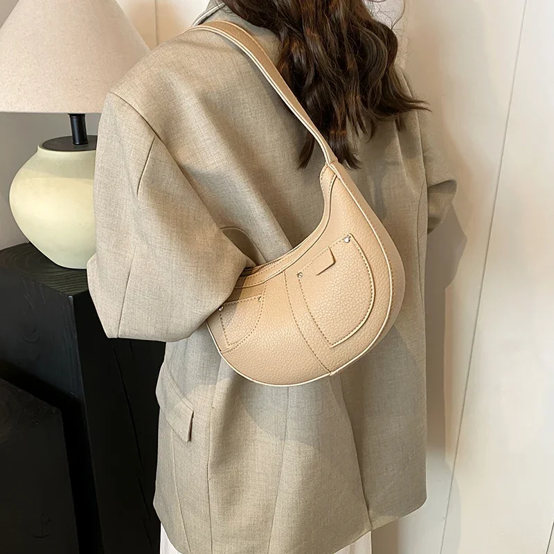 LEFTSIDE Design Small PU Leather Crossbody Bags for Women 2024 Y2k Korean Fashion Shoulder Bag Handbags with Short Handle