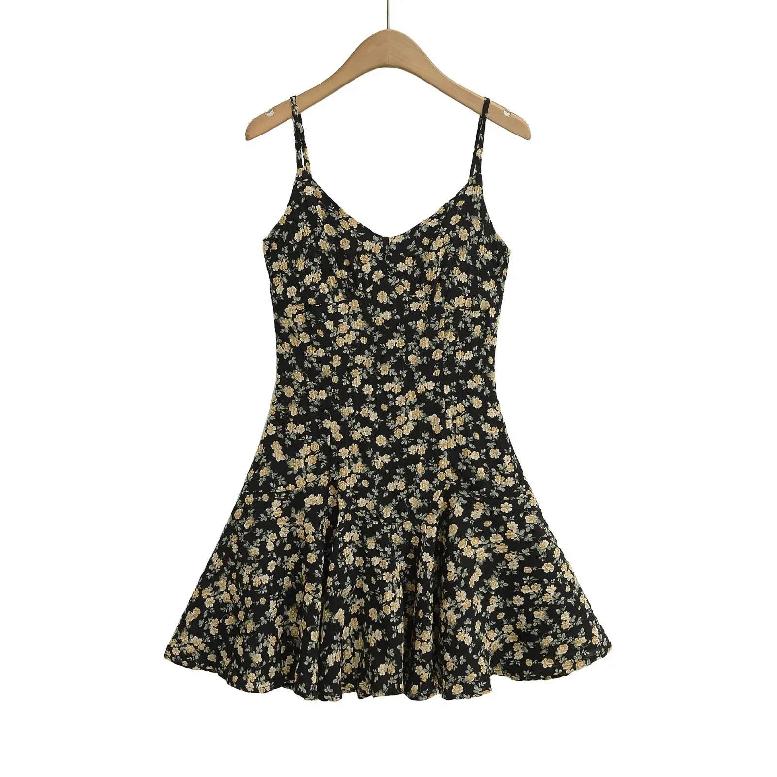 

Summer 2025 Women's V-ne Floral Print ter Dr Slimming Texture A-line Skirt High Waist Casual Sle Svel Dr