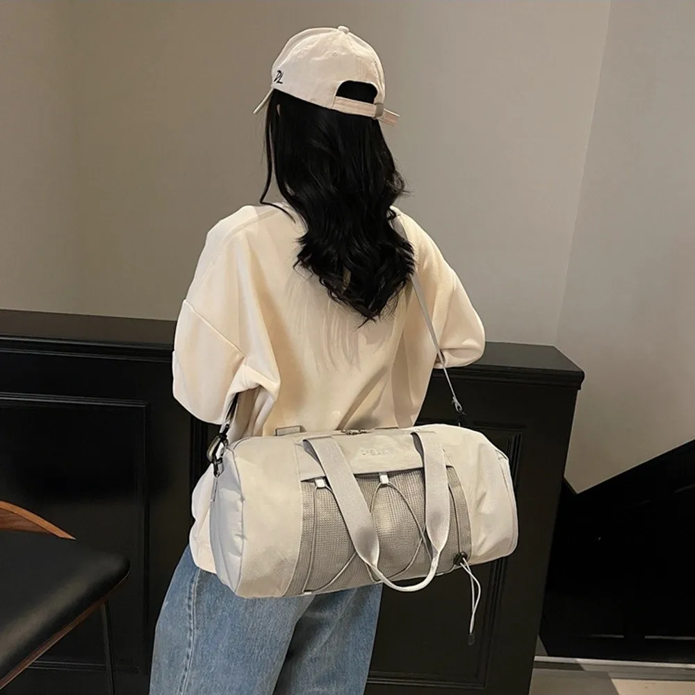 Korean Style Travel Luggage Bag Waterproof Large Capacity Sports Fitness Handbag Single Shoulder Dry and Wet Separated