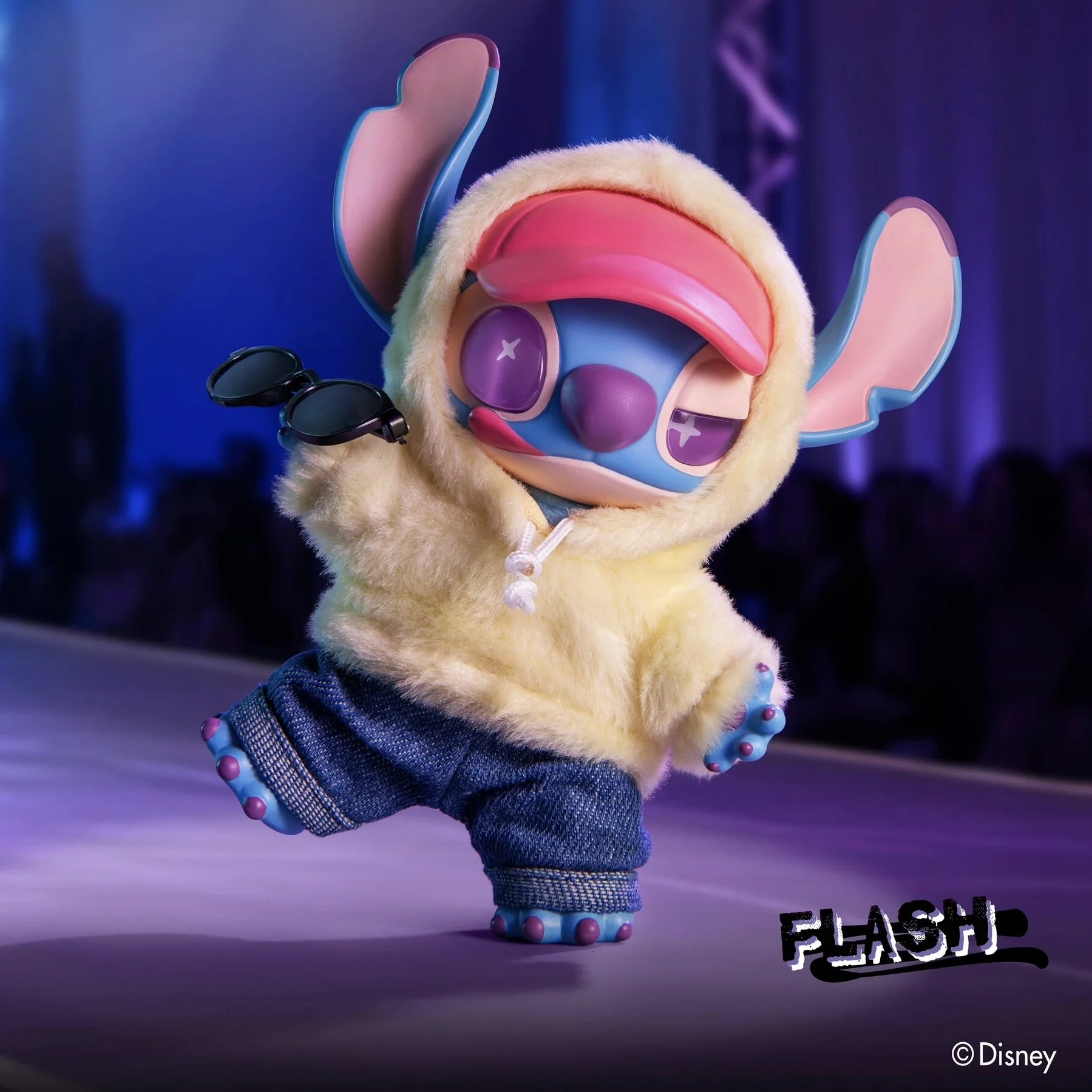 Disney Stitch GenZ Street Series Blind Box Bambole periferiche in vinile Ornamenti regalo di alto valore