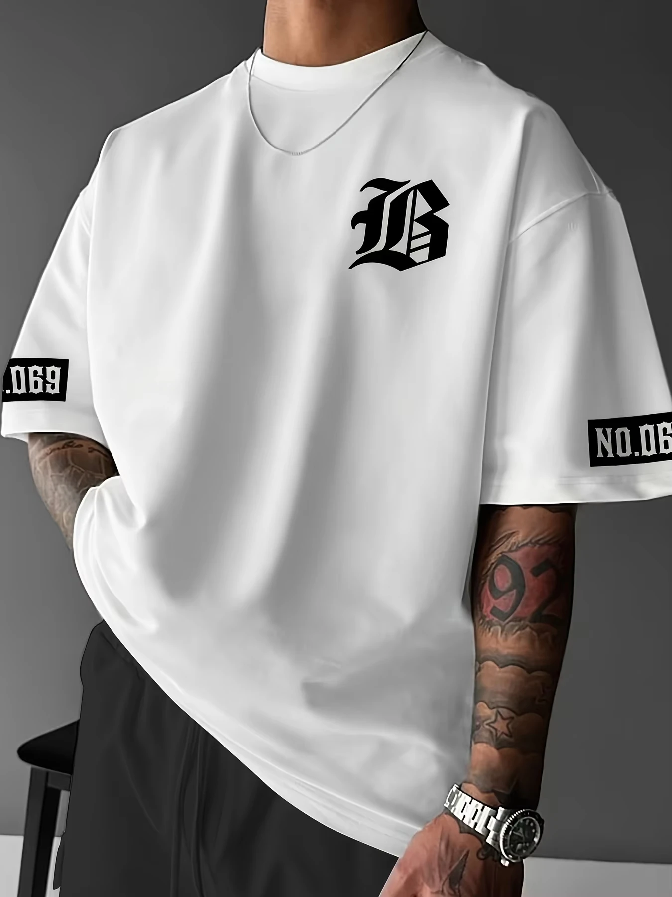 European and American Men's Summer Personalized Letter Print Comfortable and Breathable Round Neck T-shirt Outdoor Street Top