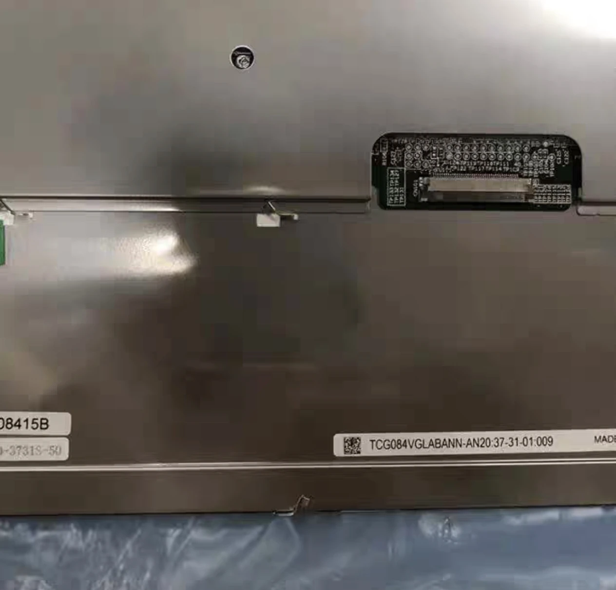 TCG084VGLAAANN-AN00 TCG084VGLAAANN-AN20 TCG084VGLAAANN-AN50 8.4" 640*480 WLED TFT-LCD Display Panel