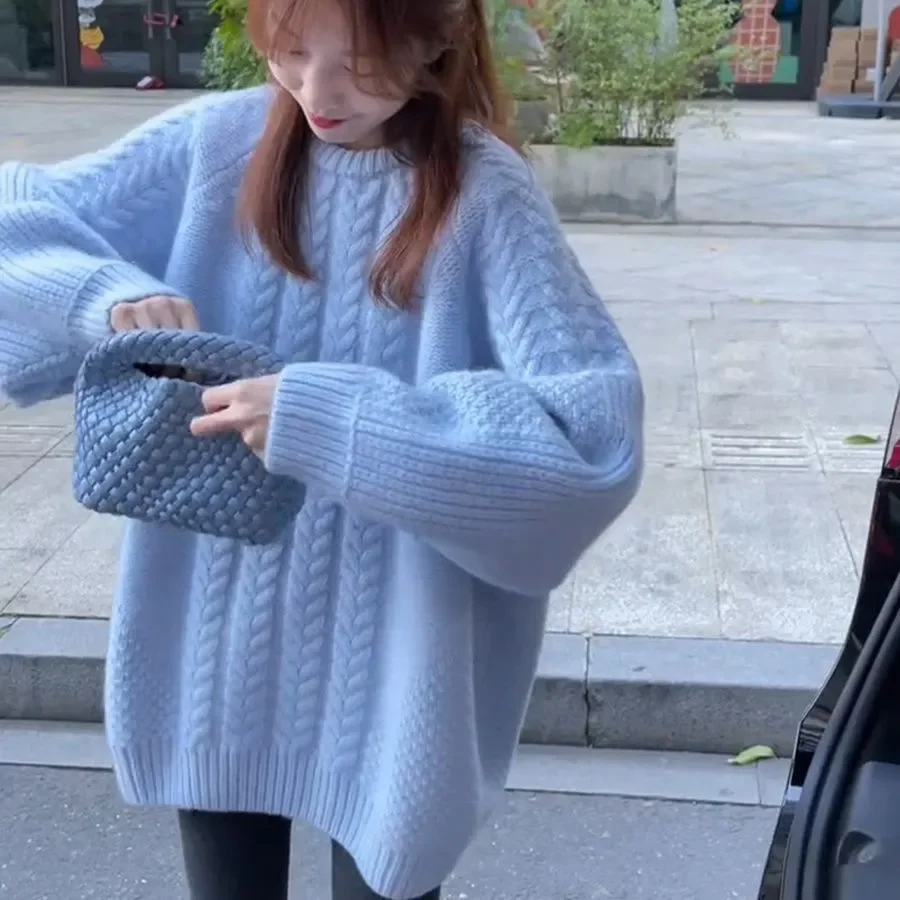 

2026 Autumn Winter New Chic Knitwear Women's Outer Wear Korean Round Neck Loose Mid-Length Twist Pullover Sweater Tops