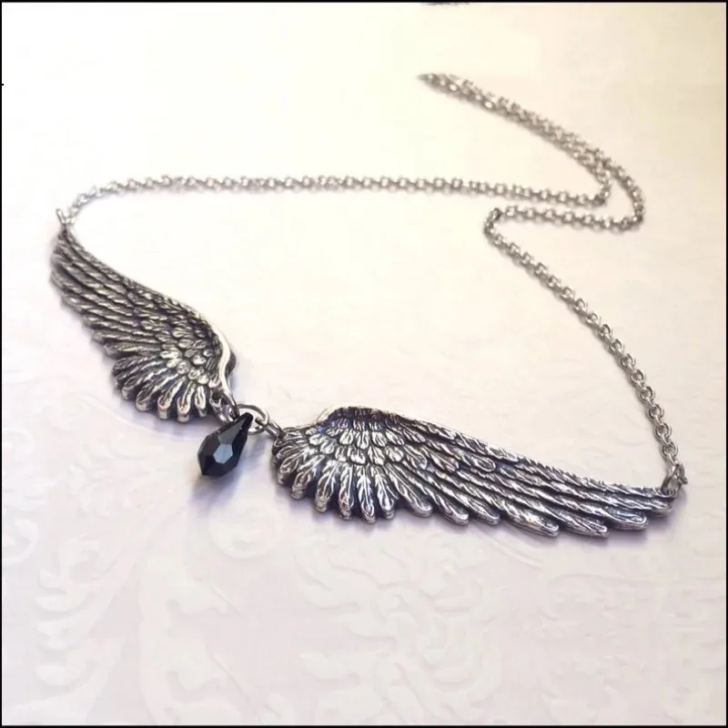 Angel Wings Feather Black Beads Pendant Choker Vintage Necklace Gift for Women Girl Female New Fashion Jewelry Wholesale