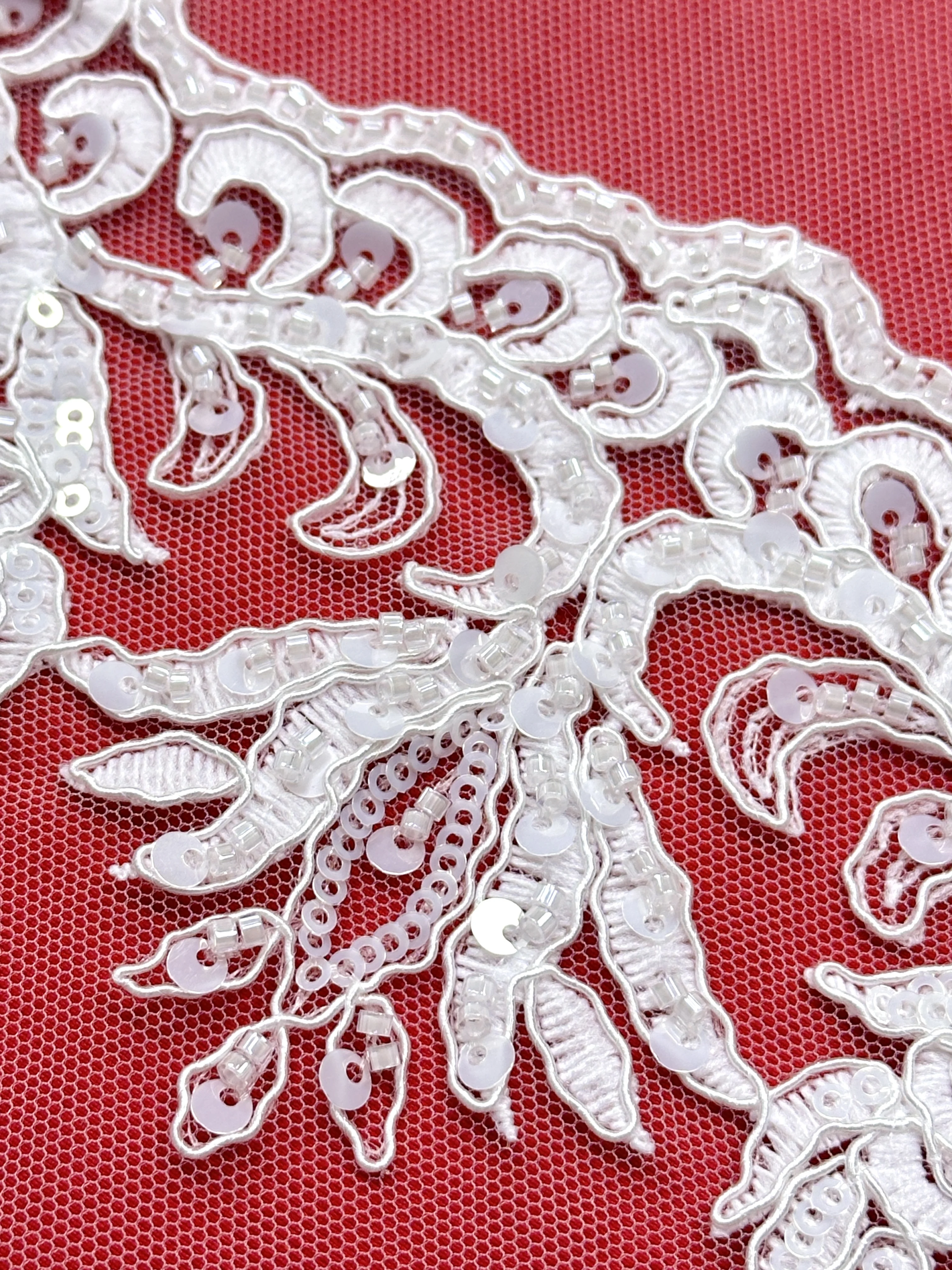 Zwaar verfraaid Nigeriaans gaas voor bruiden Luxe Europese Franse netkantstof met pailletten voor bruidsfeestjurken