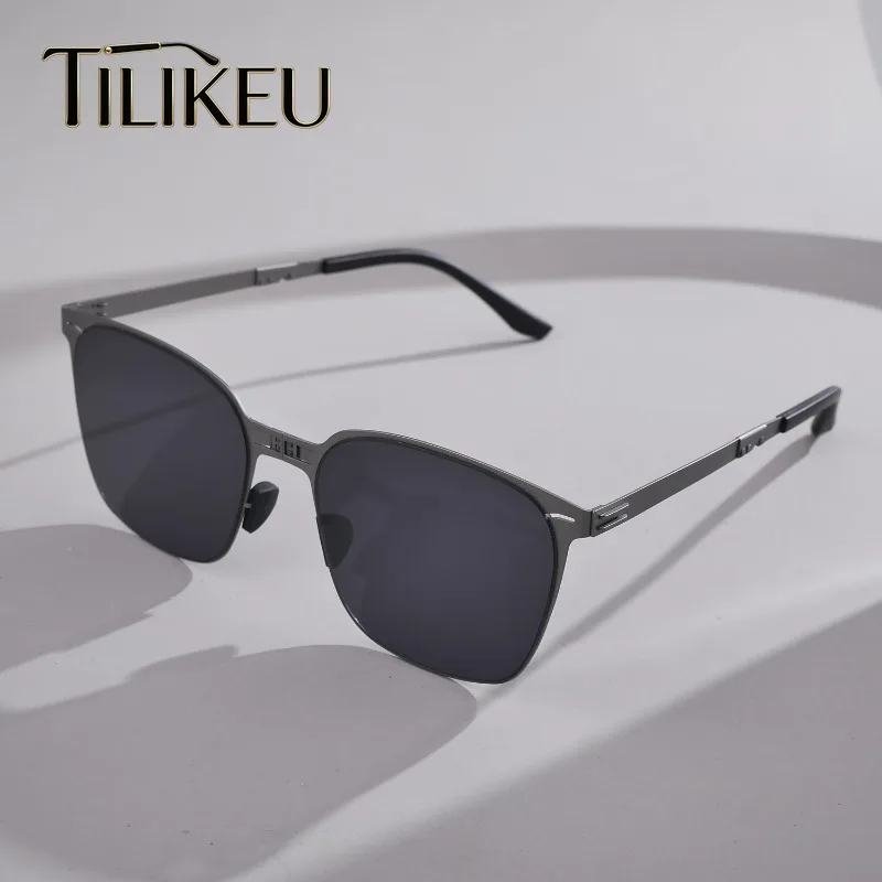 

New Light Slim Titanium Alloy Folding Portable Men's Sunglasses Vintage Square Frame Travel Beach Sunshade Eyewear Women UV400