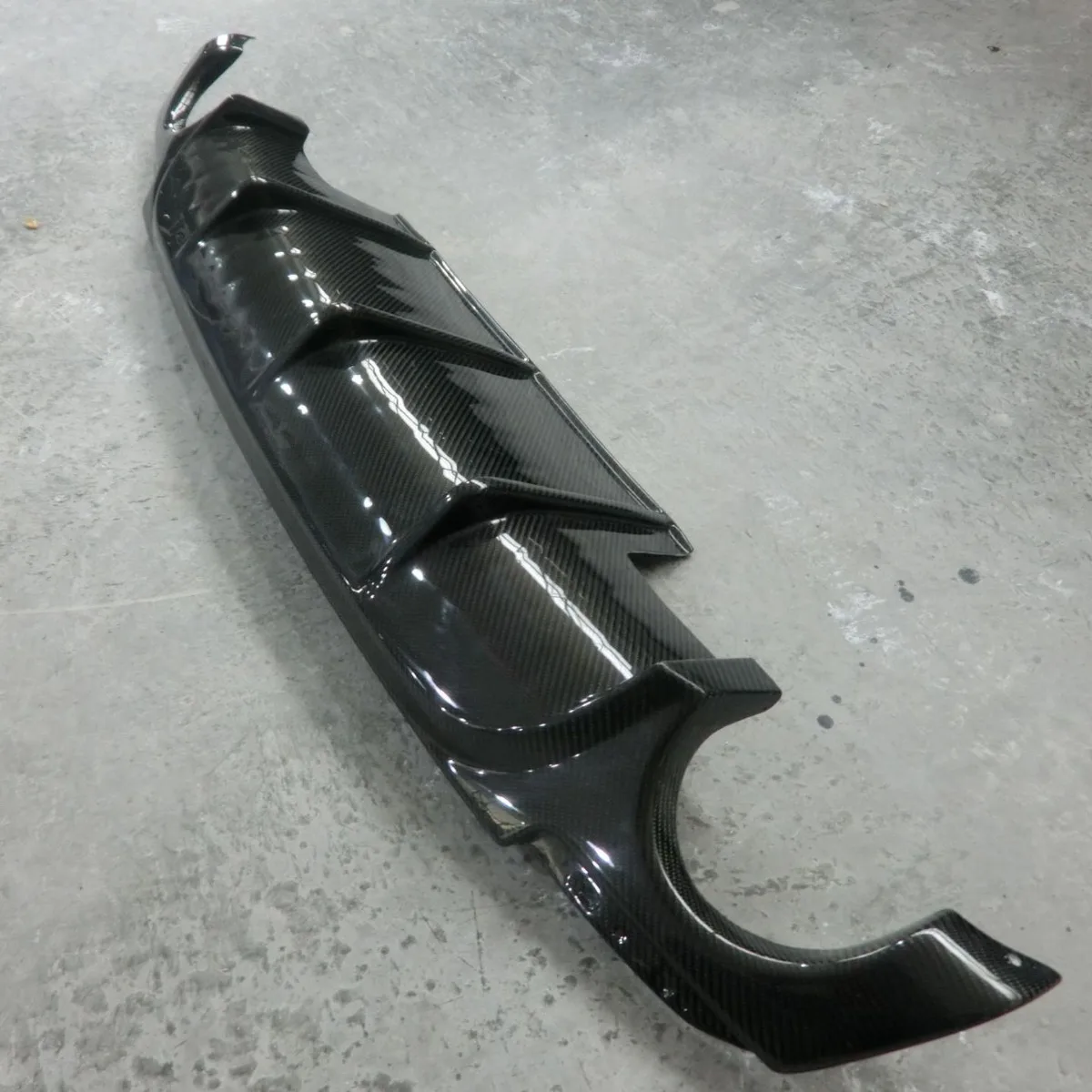 

Задний спойлер Saab, подходит для заднего спойлера SAAB 93, материал из углеродного волокна с двойным уровнем выхлопной системы