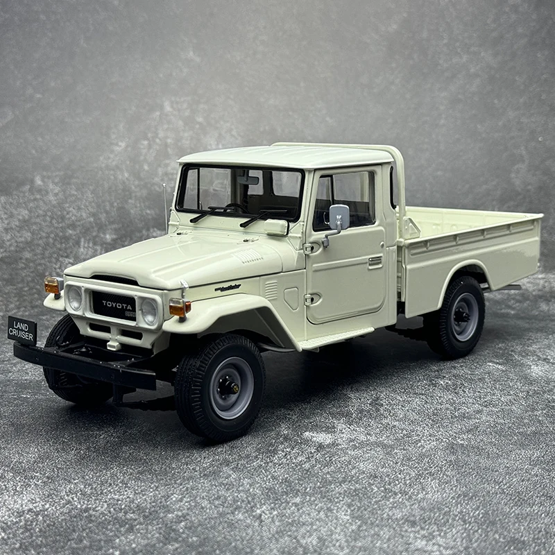 KYOSHO 1:18 Toyota Land Cruiser LC40 pickup Land Cruiser off-road