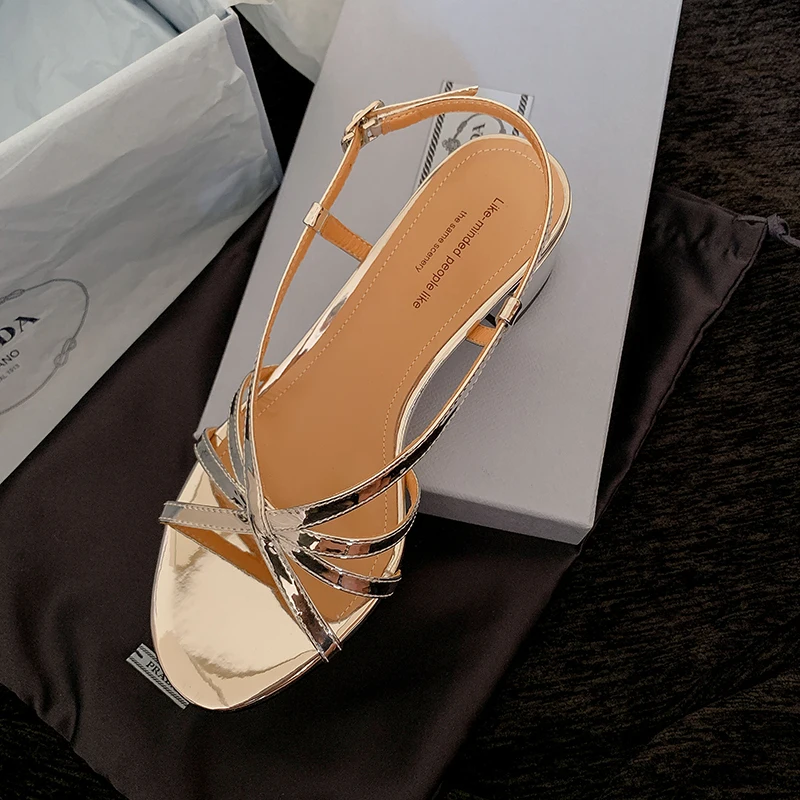Summer Sandals Retro Ladies Closed Toe Shoes Spring Vintage Roman Gladiator Shoes Narrow Band Silver Gold Women Sandals