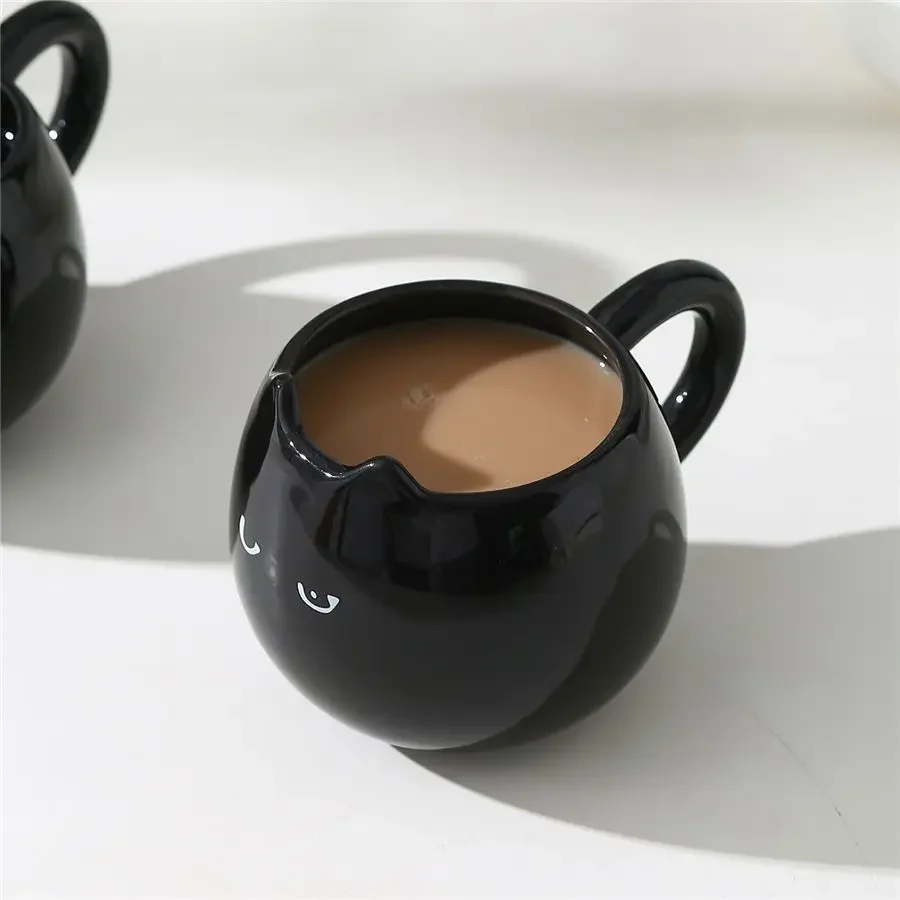 Cute Ceramic Cat Shaped Mug, Creative Hand Painted Coffee Milk Tea Cups Novelty Appearance Level Cup Kitchen Table Cupware