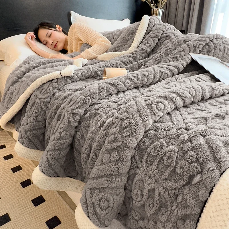 New European Style Carved Velvet Warm Blanket for Bed Soft Fluffy Sofa Cover Blankets Super Warmth Autumn Winter Throw Blanket