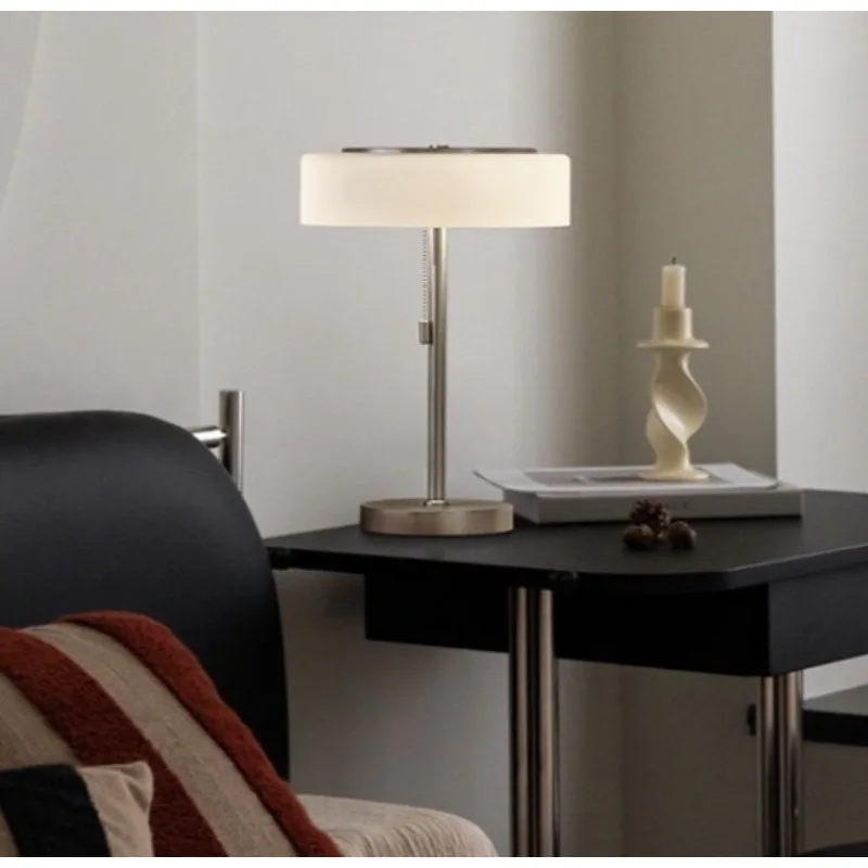 النمط الإيطالي مصباح طاولة زجاجي الحديثة الحد الأدنى الإبداعية الراقية الفاخرة غرفة المعيشة غرفة نوم السرير فندق دراسة LED مكتب الخفيفة #4