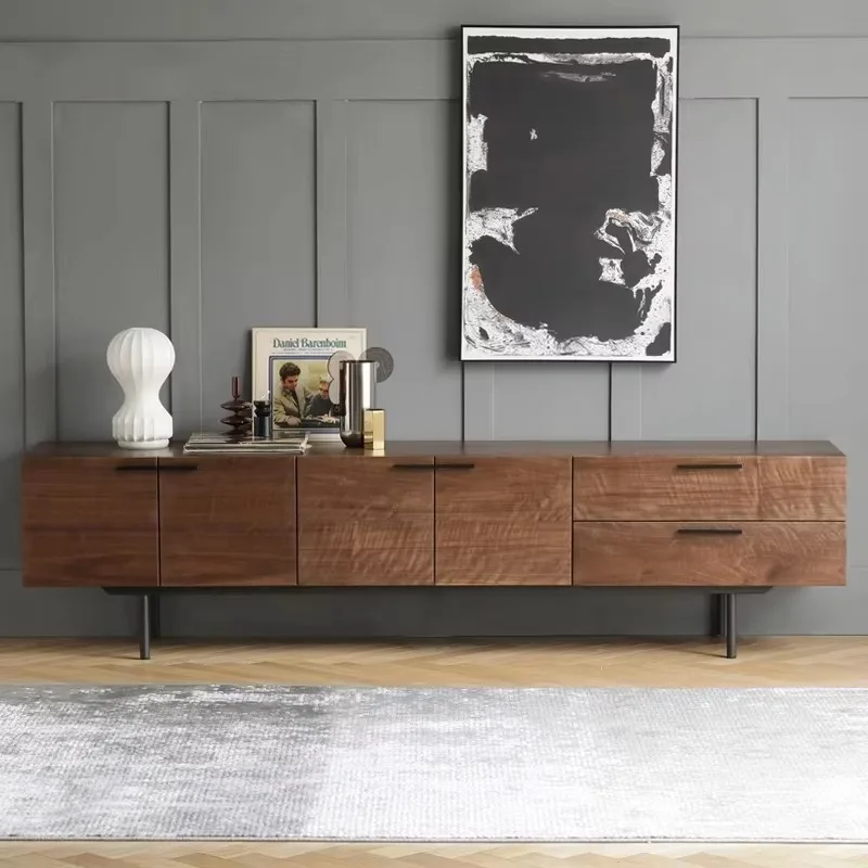 

Тумба под телевизор с деревянными элементами и железными ножками, французский современный минималистичный журнальный столик, итальянский стиль легкой роскоши, из массива дерева.