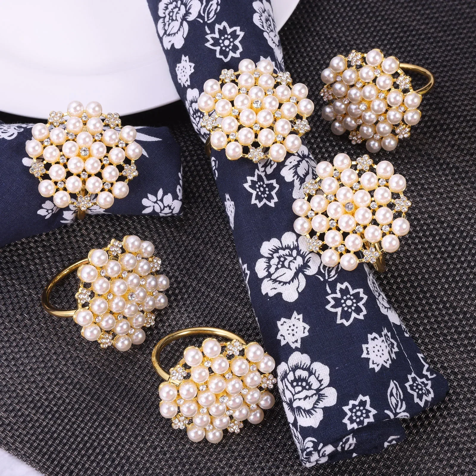 12pcs/set Elegant Pearl Cluster Napkin Rings Broken Diamond Jewelry Decor Table Tissue Holder Thanksgiving Wedding Xmas New Year