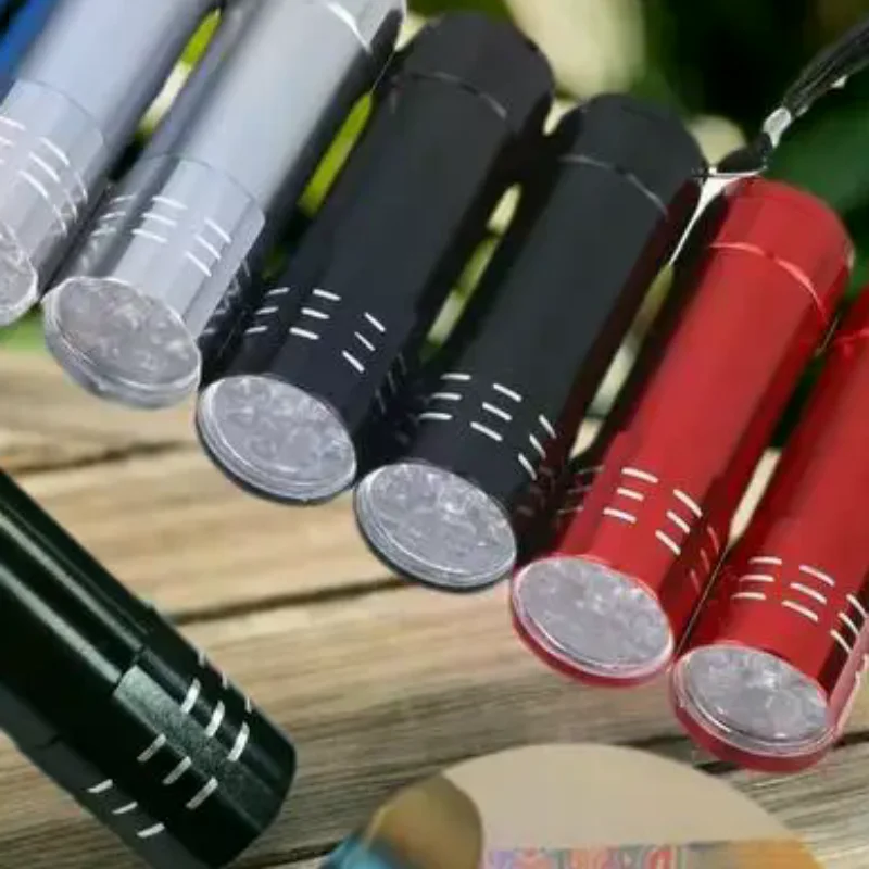 

1 шт., 50 лм, 395 нм, мини-УФ-фонарик, 9 светодиодов, УФ-черный свет, портативный уличный осветительный инструмент для пеших прогулок