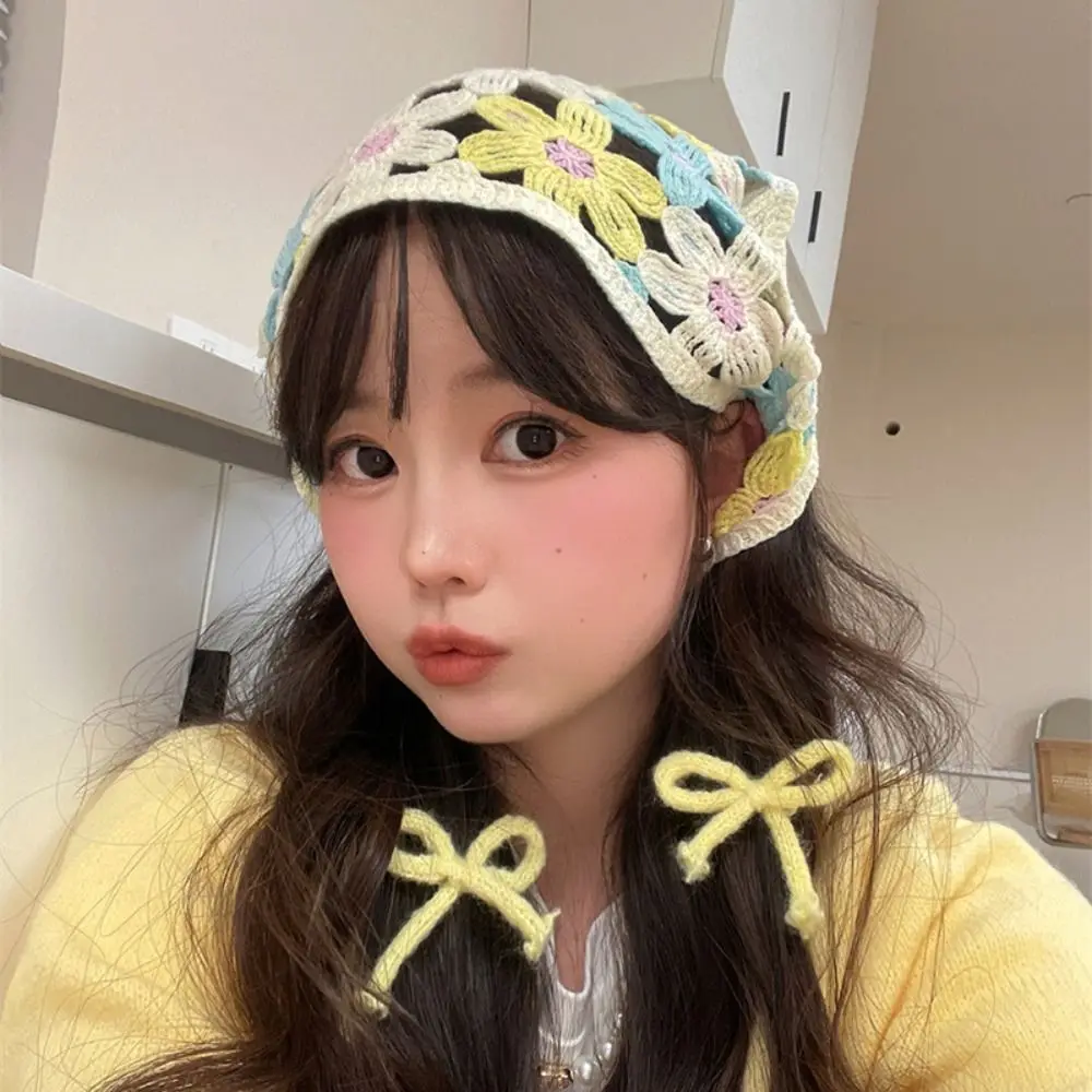 Fashion French Pastoral Style Triangle Headband Knitted Little Flower Headscarf Hat Handmade Crochet Headband Towel Girls