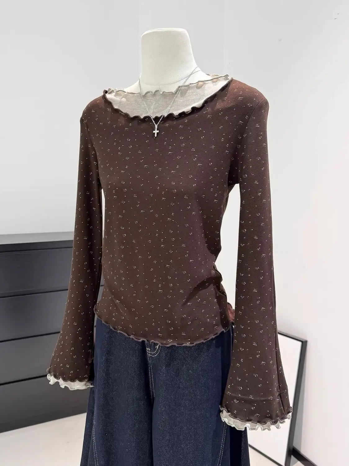 Korean Floral Wooden Ear-shaped 2 Piece Flared Long-sleeved T-shirt Women Autumn Winter Slim Outer Wear Inner Top