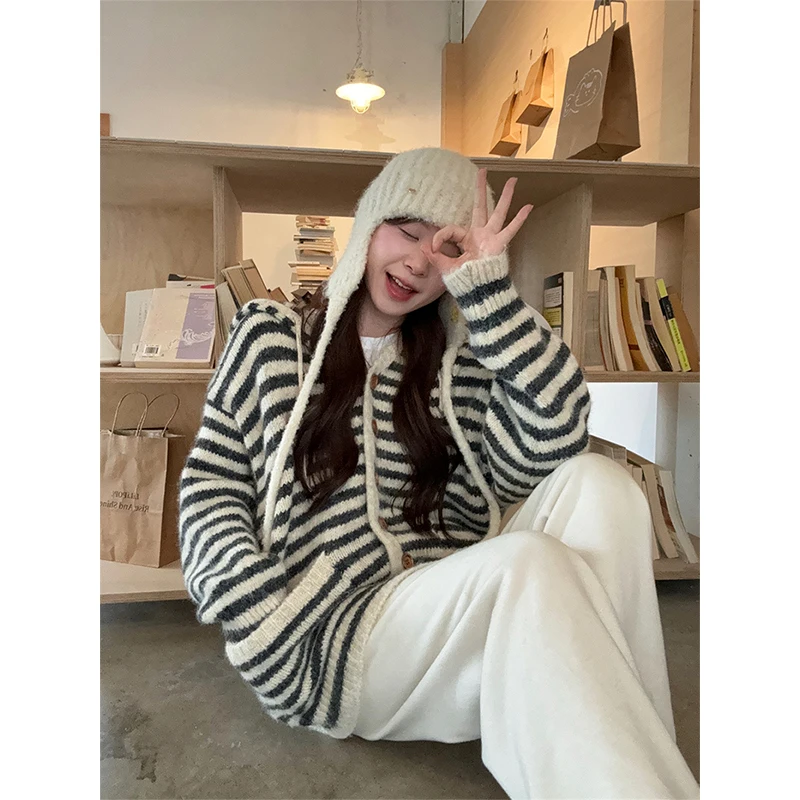 Harajuku Striped Knitted Cardigan Women Fashion Hooded Sweater Outerwears Korean Oversized Knitwears Winter Long Sleeve Jumpers
