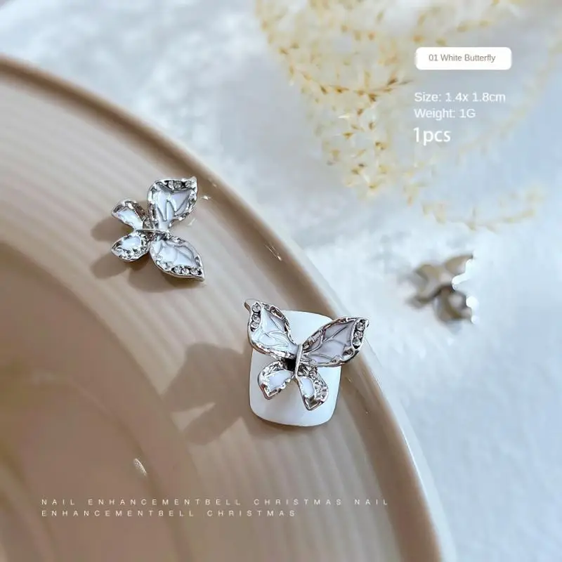 ทำเล็บสามมิติอุปกรณ์ตกแต่งเล็บโลหะผสมสีเครื่องประดับโลหะผสมผีเสื้อเครื่องประดับเล็บที่กรอเล็บใหม่