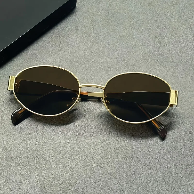 Gli occhiali dal design ovale alla moda da 2 pezzi sono perfetti per regali casual e festivi mentre metallo ovale retrò