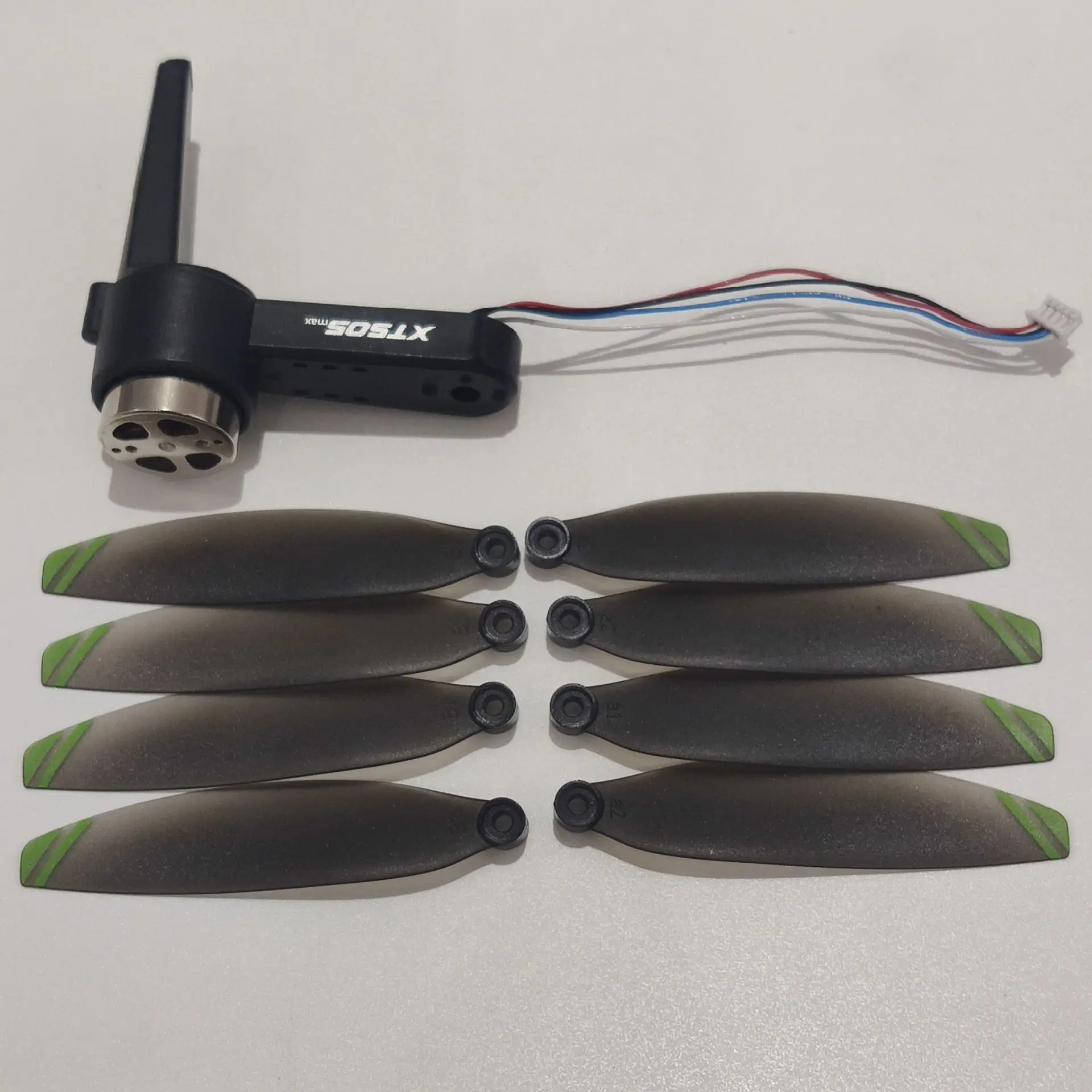 Original Engine Mottors Accessories Spare Parts XT505 MAX GPS Drone XT505Max RC Quadcopter Motor Arm Front A + Fan 8PCS Blades