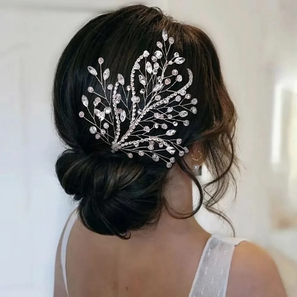 

Sweet Rhinestone Bride Headdress Flower Handmade Photography Headband Sparkling French Style Wedding Wreath Hair Jewelry
