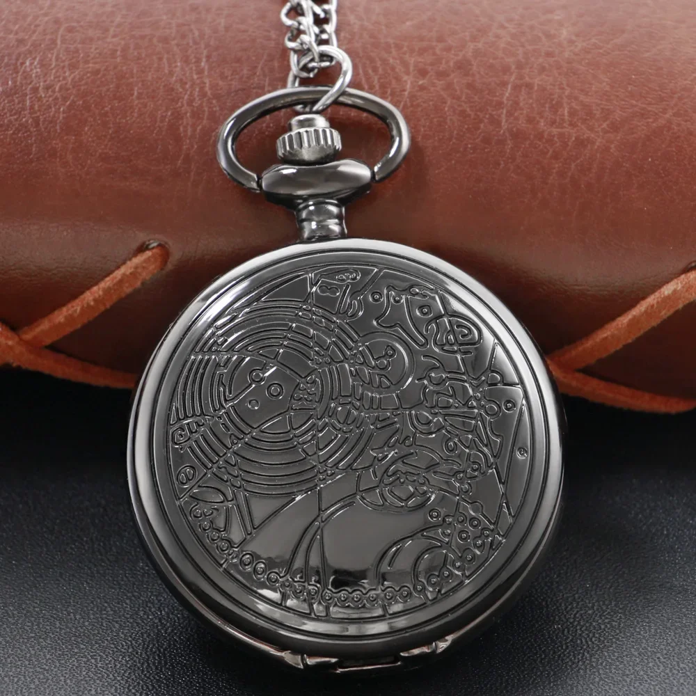 

Personalized Art Cool Black Irregular Pattern Quartz Pocket Watch with Chain Unisex Vintage Steampunk Pendant Necklace Clock