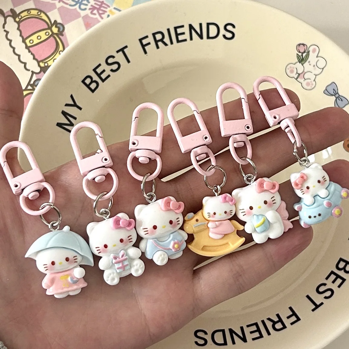 MINISO Cute Cartoon Anime Hello Kitty Girl Heart shaped Sweet Keychain Couple Backpack Car Key Charm Pendant Children Party Gift