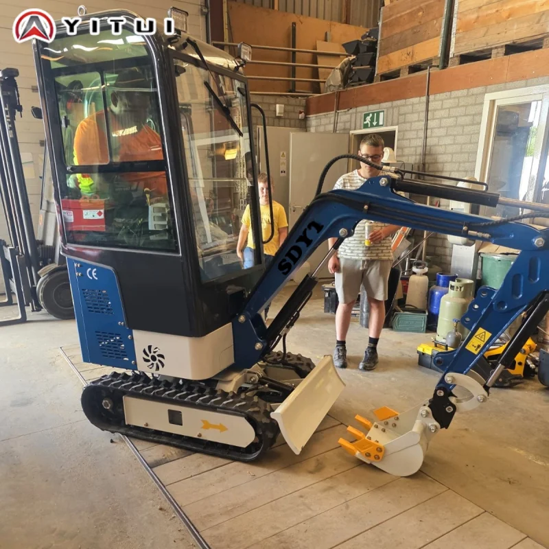 Escavatore cinese economico Ce Epa Euro 5 Piccolo escavatore Nuovo Micro Bagger Kubota Motore Epa Mini escavatore 2 tonnellate Fabbrica personalizzata