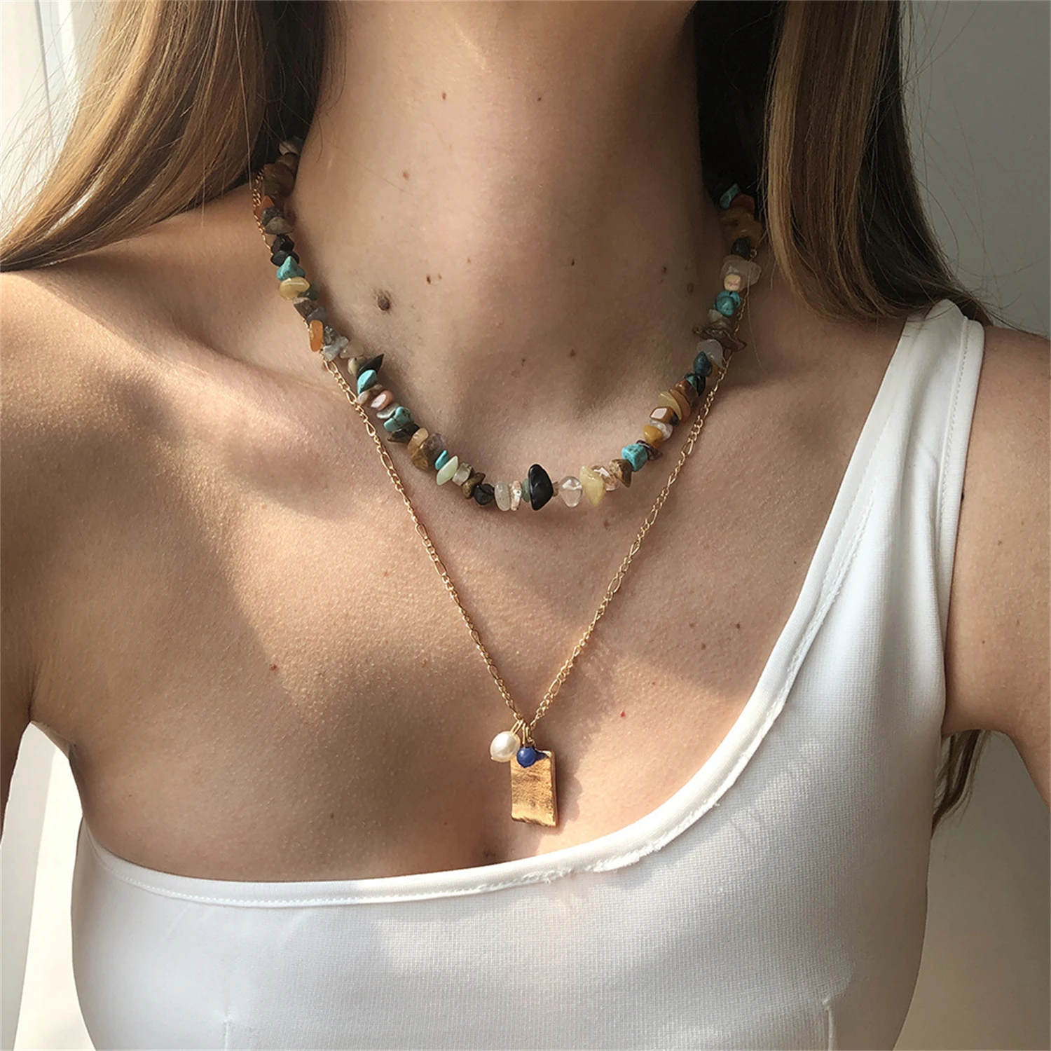 

WAKA Boho Layered Natural Stone Bead Necklace for Women Colorful Chunky Choker With Pearl Pendant Minimalist Summer Jewelry Gift