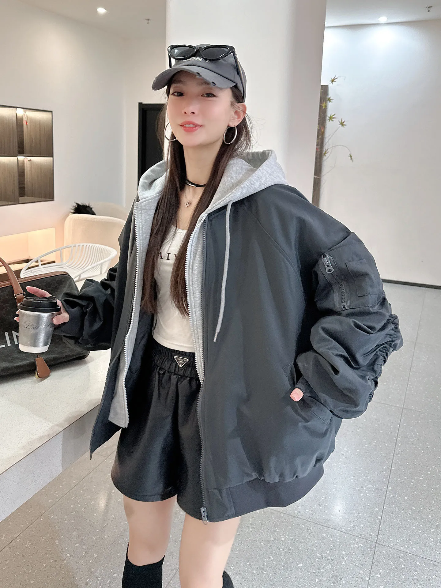 Warm Cotton Workwear Jaet Coat with Hood Fake Two-Piece Baseball Sle Women's Loose Fit ort Outerwear Coat