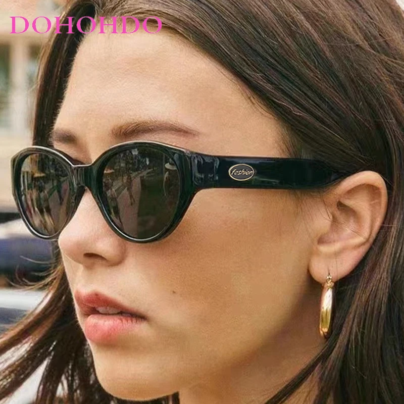 

Fashion Cat Eye Sunglasses Women Men Retro Small Frame Eyeglasses Y2K Street Photo Glasses Female Eyewear UV400 Lentes De Sol