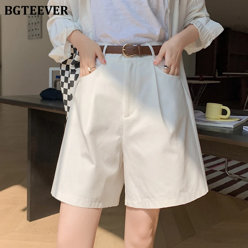 BGTEEVER Stylish Loose Wide Leg Shorts for Women Summer Cotton and Linen Shorts Female