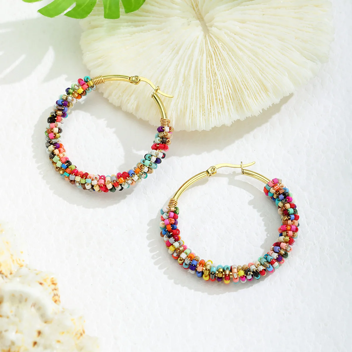 A Pair of Fashionable Design Handmade Creative Ethnic Style Earrings Retro Literary Earrings Mixed Colorful Rice Beads Hand-wove