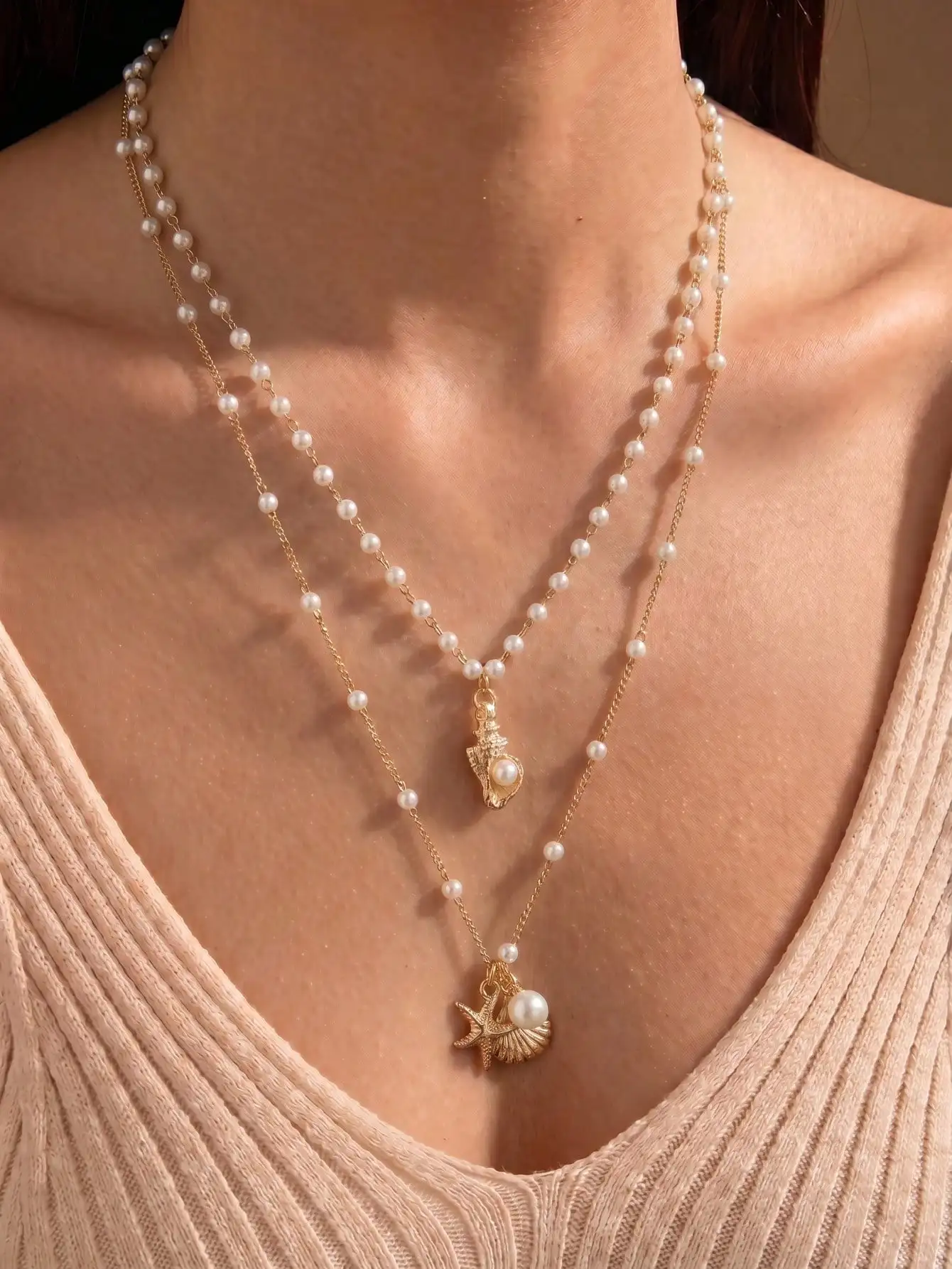 

2pcs Summer Fashion Bohemian Multi-Color Faux Pearl Starfish Shell Conch Pendant Multi-Layer Choker Necklace Set For Women, Suitable For Beach Vacation, Travel, Daily Wear, Outfit Matching, Date, Party, Holiday Gift,